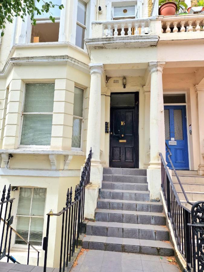 Cosy Home In Kensington - Great Location! 3 Minutes Walk To Earl'S Court Station Лондон Екстер'єр фото