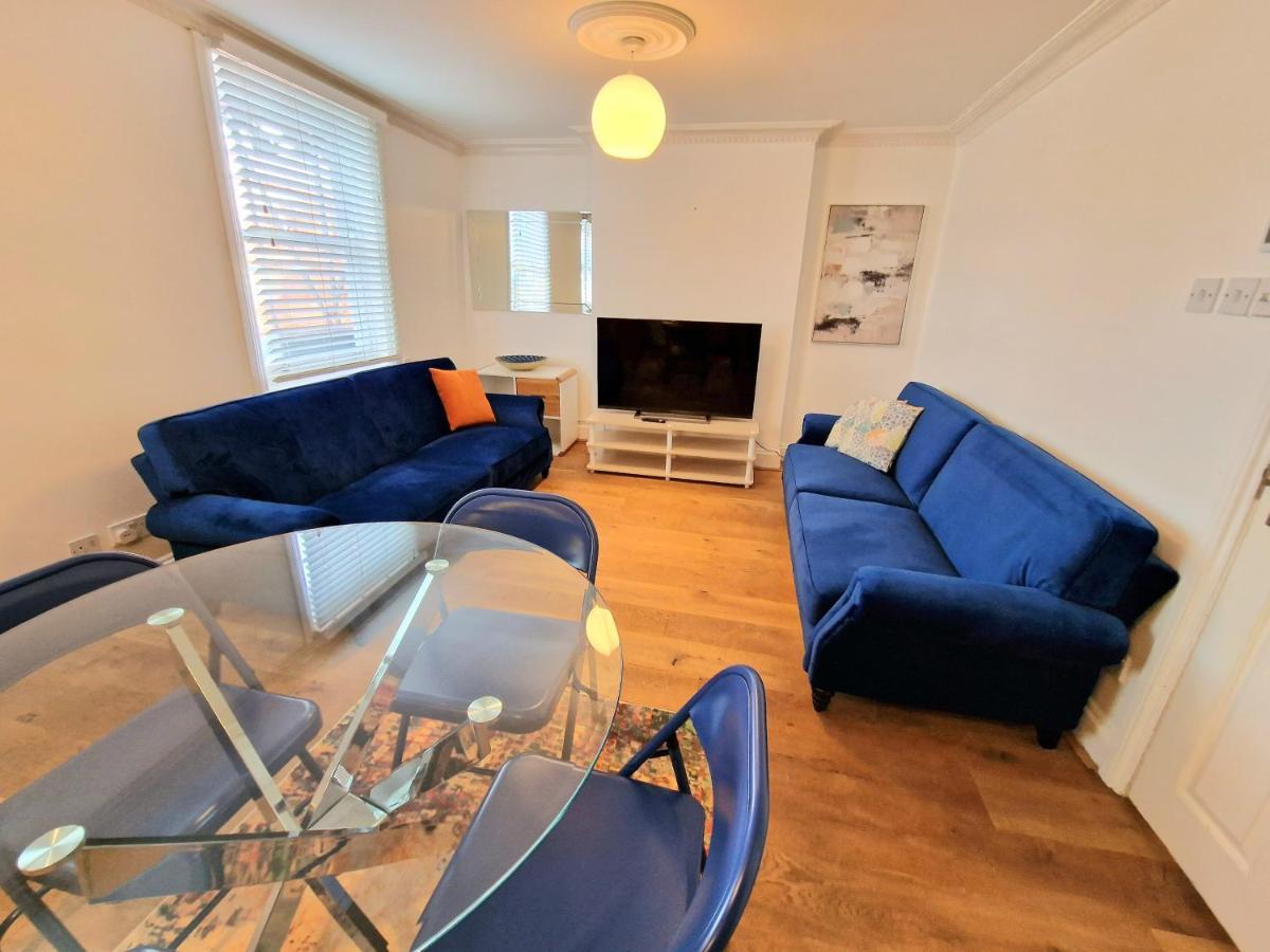 Cosy Home In Kensington - Great Location! 3 Minutes Walk To Earl'S Court Station Лондон Екстер'єр фото
